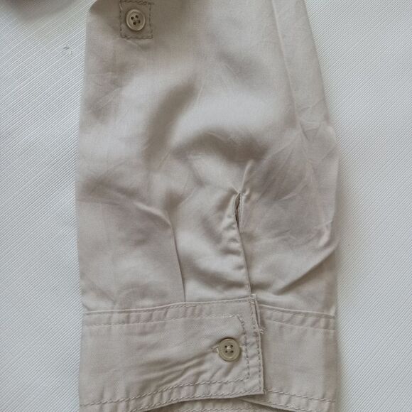 Chico's Tan Khaki Lace Applique Back Lightweight Button Down Top Women's Medium - Picture 11 of 13